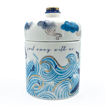 Afbeelding in Gallery-weergave laden, Voorraadpot - By the Sea - House of Disaster