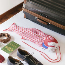 Afbeelding in Gallery-weergave laden, Laundry bag vis - Koinobori - Doiy by The Wow Effect Company