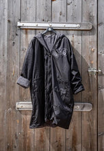 Afbeelding in Gallery-weergave laden, Stormponcho JETY  - L/XL - Wave Hawaii