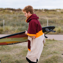 Afbeelding in Gallery-weergave laden, Surfponcho voor op reis - Porlamar - rood oranje taupe -  M - Wave Hawaii