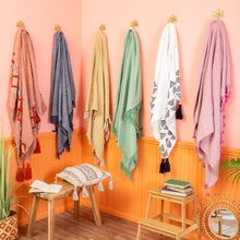 Afbeelding in Gallery-weergave laden, Plaid - Okergeel met visgraat - Sass & Belle