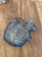 Afbeelding in Gallery-weergave laden, Schaaltje vis - Blauw Glas
