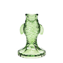 Afbeelding in Gallery-weergave laden, Kandelaar - vis groen glas - Rex London
