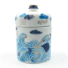 Afbeelding in Gallery-weergave laden, Voorraadpot  - By the Sea - House of Disaster
