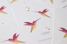 Afbeelding in Gallery-weergave laden, Wenskaart Kolibri - Juulz Illustrations - A6 met envelop
